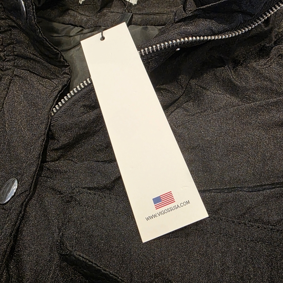 Vigoss Cropped Puffer Hooded Jacket Black Size XL NWT! - Picture 16 of 16